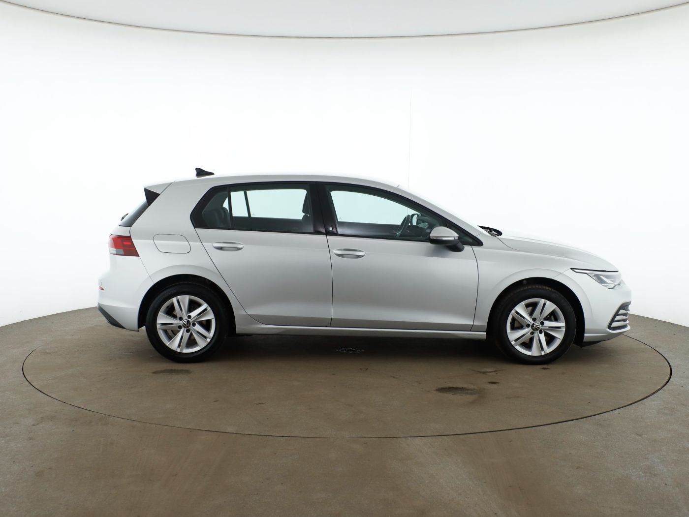 VW Golf VIII 2.0 TDI Life | Bild 5 von 27