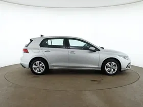 VW Golf VIII 2.0 TDI Life | Thumbnail 5 von 27
