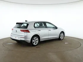 VW Golf VIII 2.0 TDI Life | Thumbnail 7 von 27