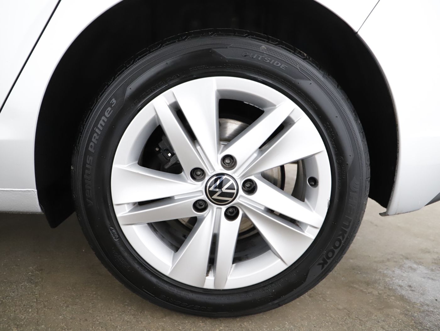 VW Golf VIII 2.0 TDI Life | Bild 9 von 27