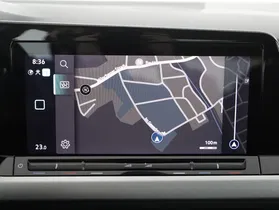 VW Golf VIII 2.0 TDI Life | Thumbnail 22 von 27