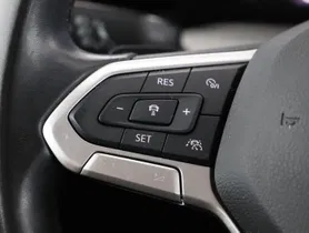 VW Golf Var 2.0 TDI DSG | Thumbnail 14 von 23