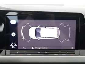 VW Golf Var 2.0 TDI DSG | Thumbnail 18 von 23