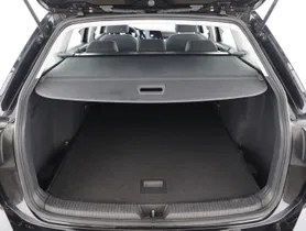 VW Golf Var 2.0 TDI DSG | Thumbnail 22 von 23