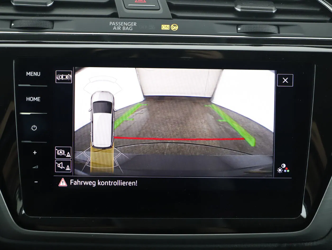 VW Touran 2.0 TDI | Bild 19 von 23