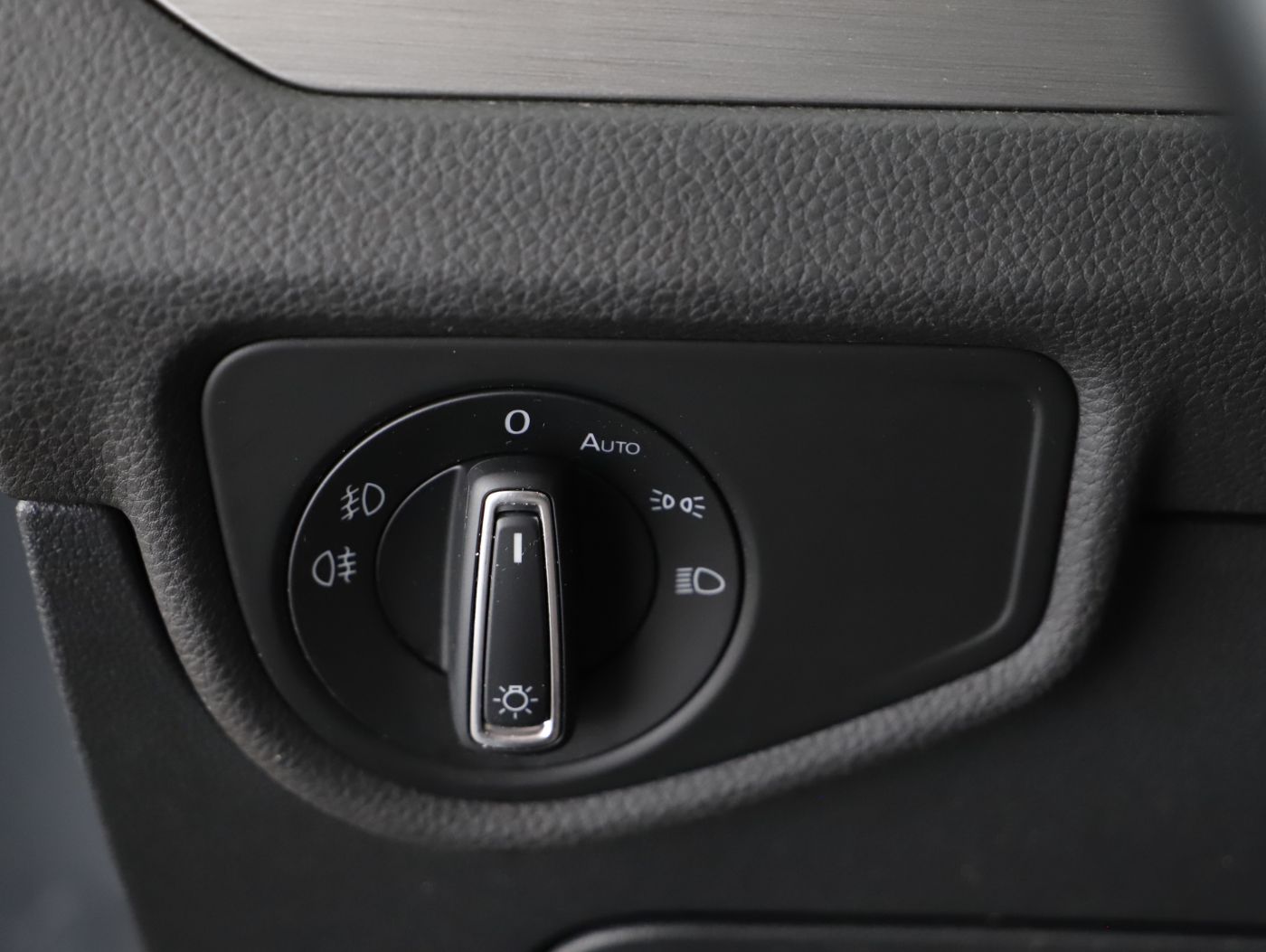 VW Touran 2.0 TDI | Bild 10 von 23