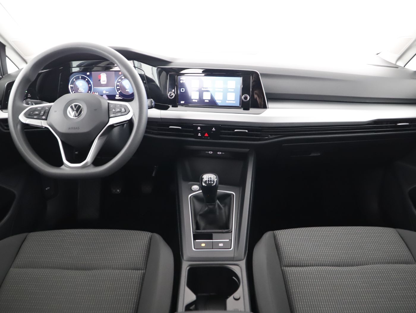 VW Golf VIII Variant 2.0TDI | Bild 13 von 23