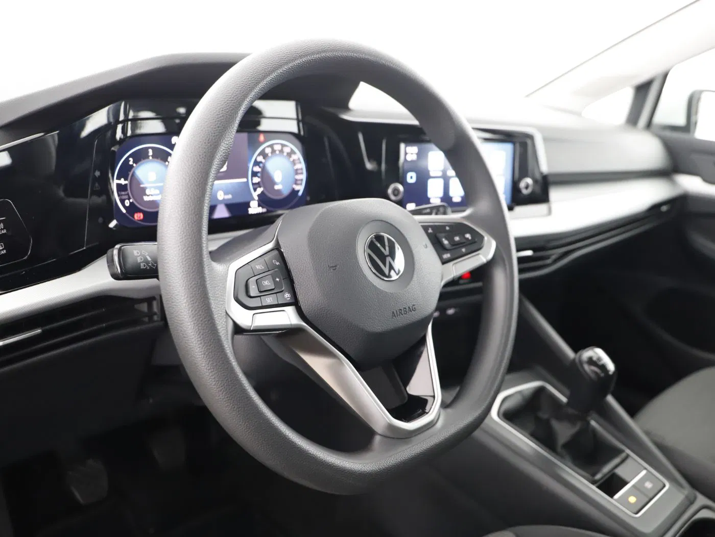 VW Golf VIII Variant 2.0TDI | Bild 12 von 23