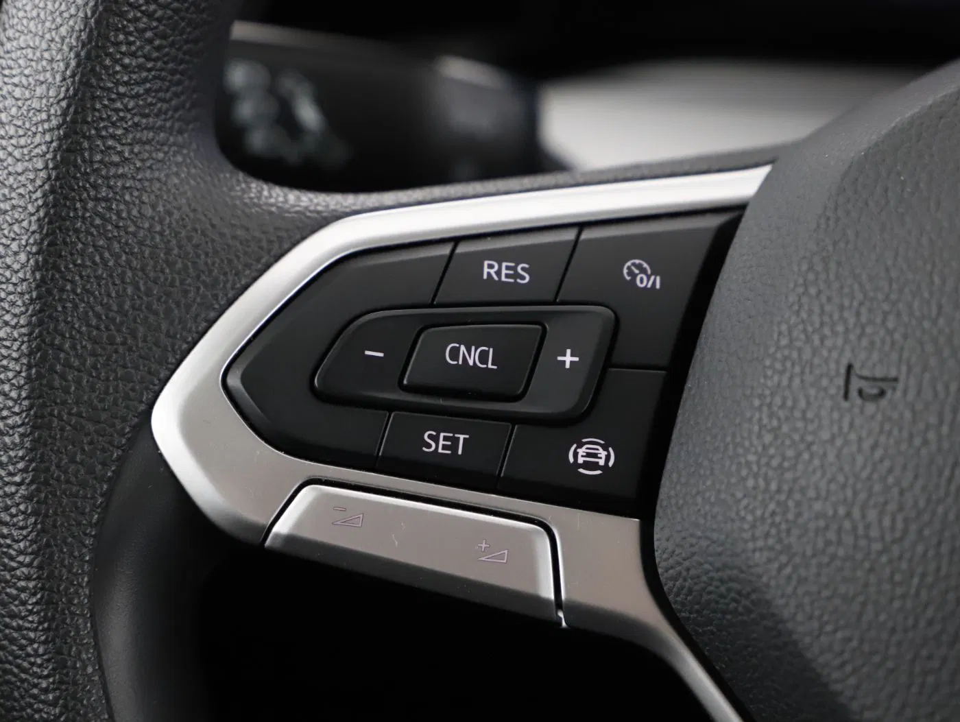 VW Golf VIII Variant 2.0TDI | Bild 15 von 23