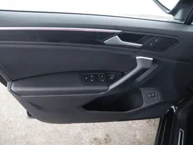 VW Tiguan 2.0 TDI Elegance | Thumbnail 7 von 26