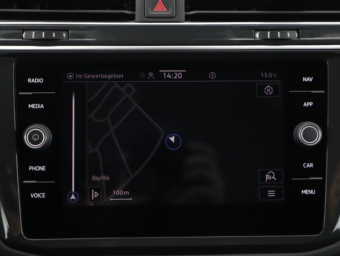 VW Tiguan 2.0 TDI Elegance | Bild 17 von 26
