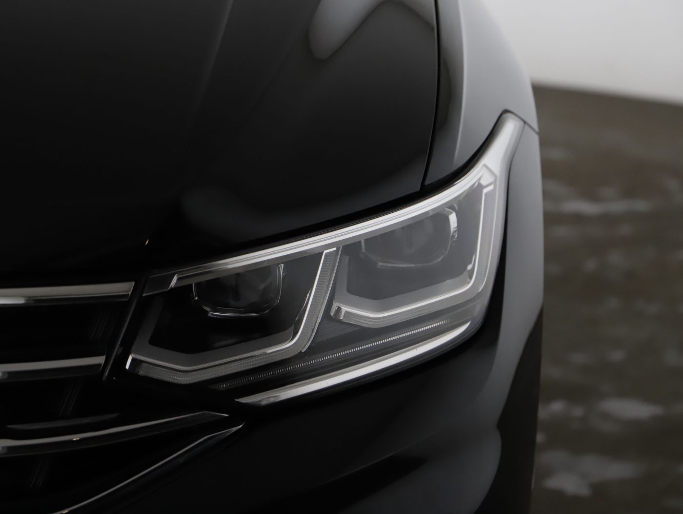 VW Tiguan 2.0 TDI Elegance | Bild 26 von 26