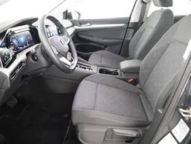 VW Golf VIII 2.0 TDI | Thumbnail 10 von 23