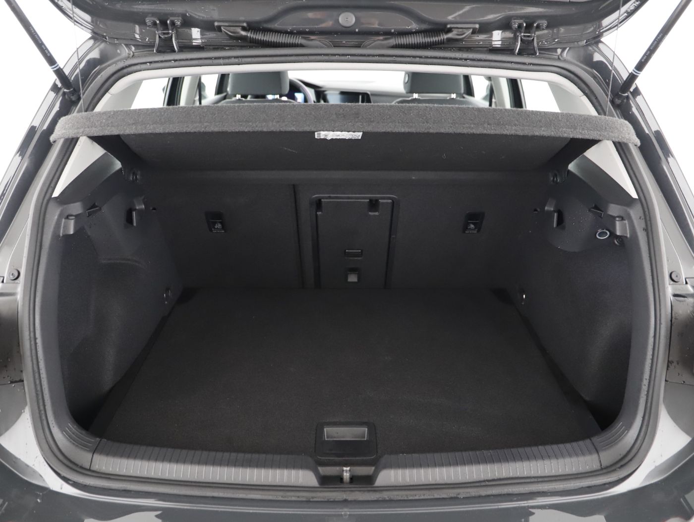 VW Golf VIII 2.0 TDI | Bild 22 von 23