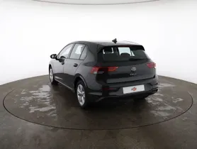 VW Golf VIII 2.0 TDI *BALD VERFÜGBAR* | Thumbnail 4 von 22