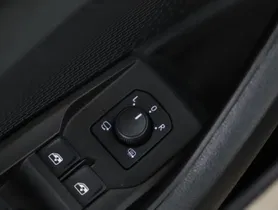 Skoda Octavia Combi RS 2.0 TDI DSG | Thumbnail 8 von 25