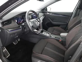 Skoda Octavia Combi RS 2.0 TDI DSG | Thumbnail 10 von 25