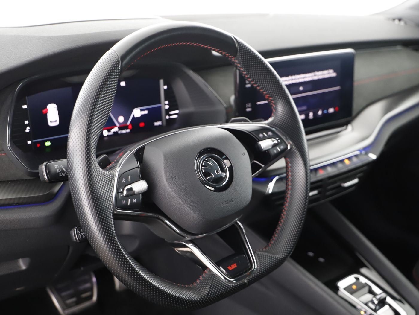 Skoda Octavia Combi RS 2.0 TDI DSG | Bild 12 von 25
