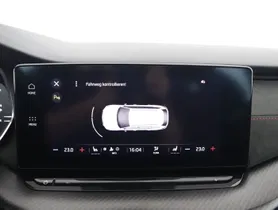Skoda Octavia Combi RS 2.0 TDI DSG | Thumbnail 18 von 25
