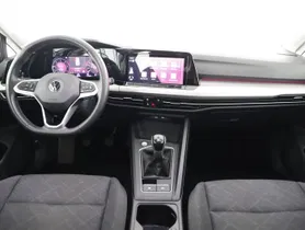 VW Golf VIII Variant 2.0 TDI Life | Thumbnail 11 von 23