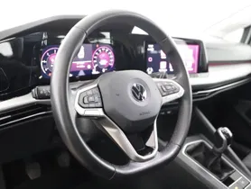 VW Golf VIII Variant 2.0 TDI Life | Thumbnail 12 von 23