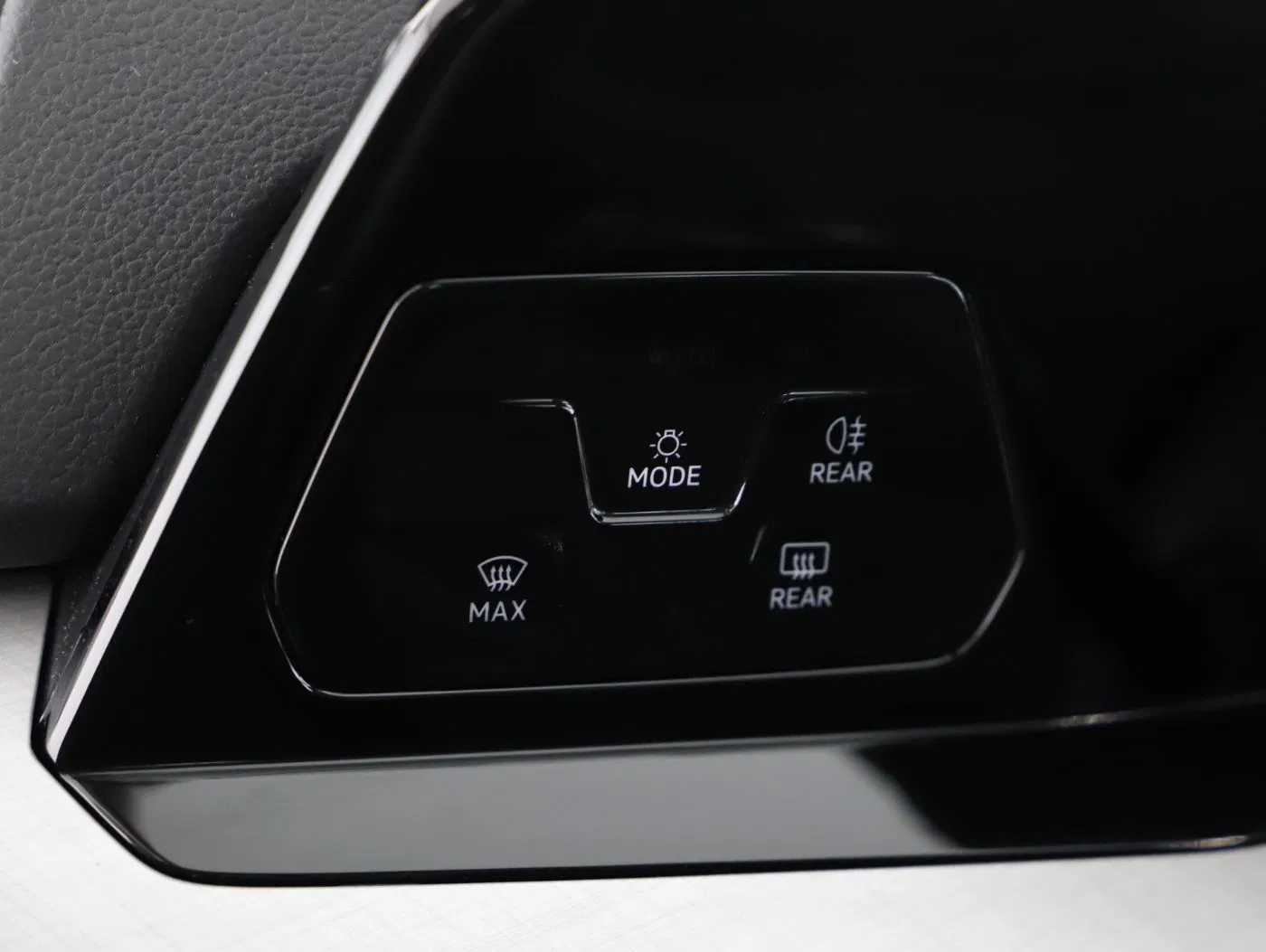 VW Golf VIII Variant 2.0 TDI Life | Bild 9 von 23