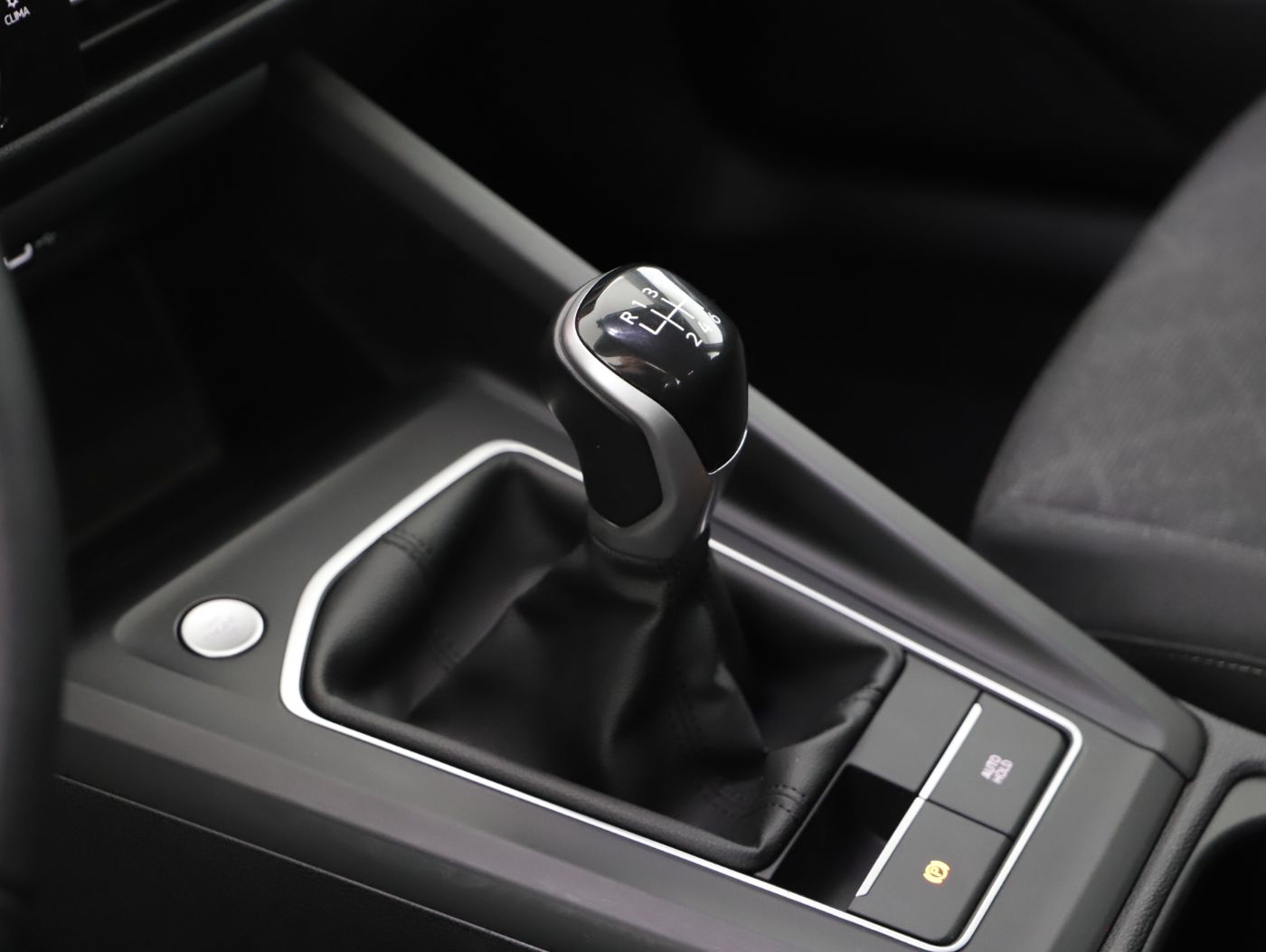 VW Golf VIII Variant 2.0 TDI Life | Bild 20 von 23