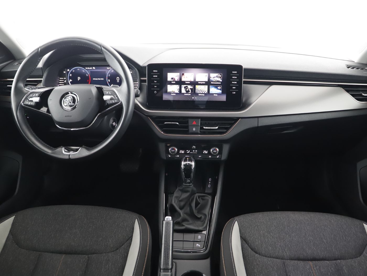 Skoda Scala 1.5 TSI | Bild 12 von 24
