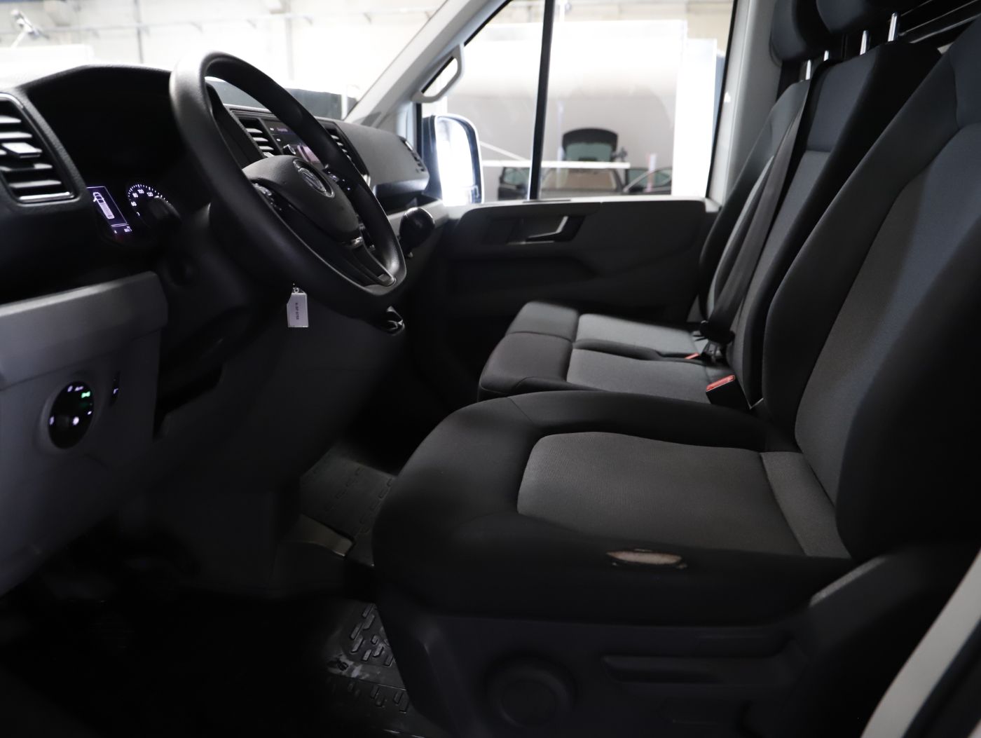 VW Crafter 35 2.0 TDI Kasten L2H2 | Bild 10 von 27