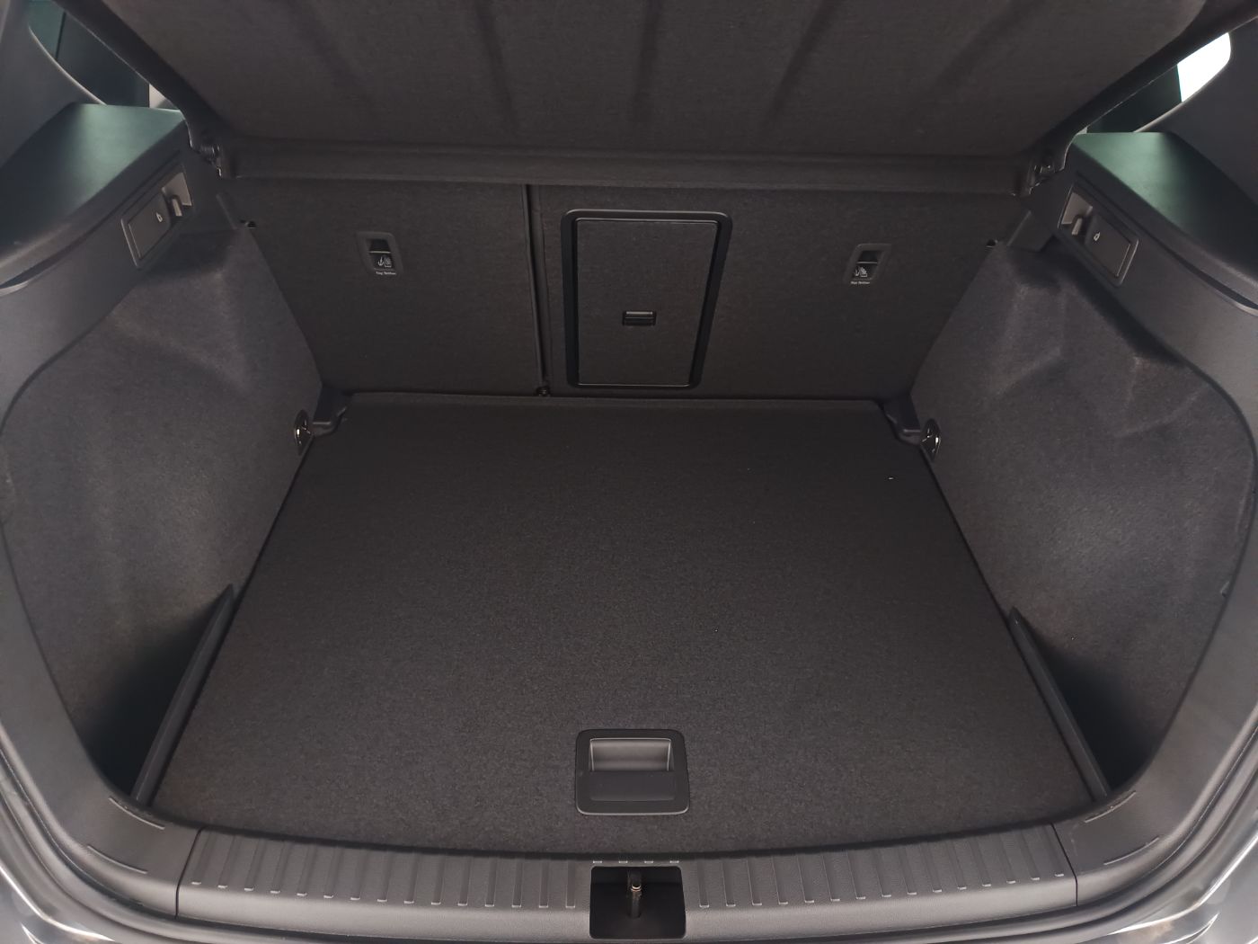 Seat Ateca Xperience TSI ACT | Bild 27 von 28