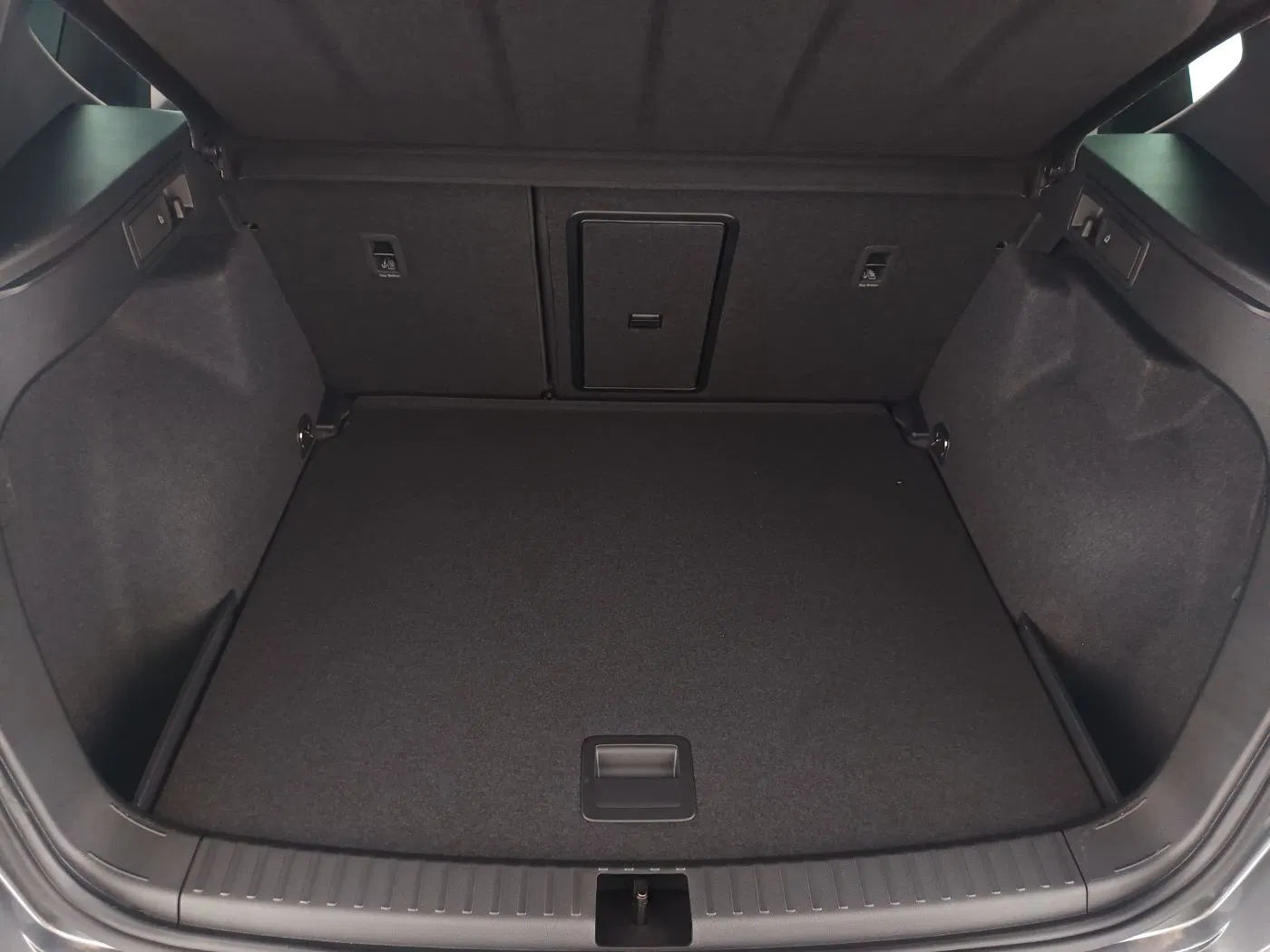 Seat Ateca Xperience TSI ACT | Bild 27 von 28