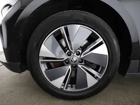 Skoda Enyaq iV 80 Loft | Thumbnail 6 von 24