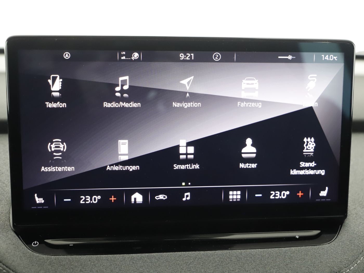 Skoda Enyaq iV 80 Loft | Bild 18 von 24