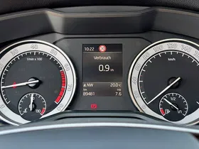 Skoda Superb Combi 1.5 TSI | Thumbnail 14 von 25