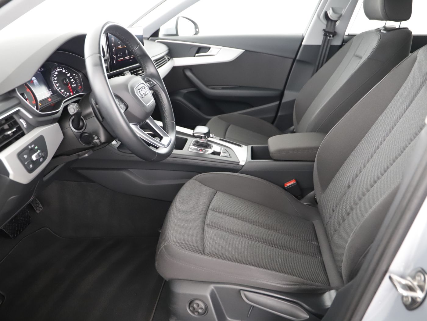 Audi A4 Avant 35 TDI Aut. | Bild 11 von 28