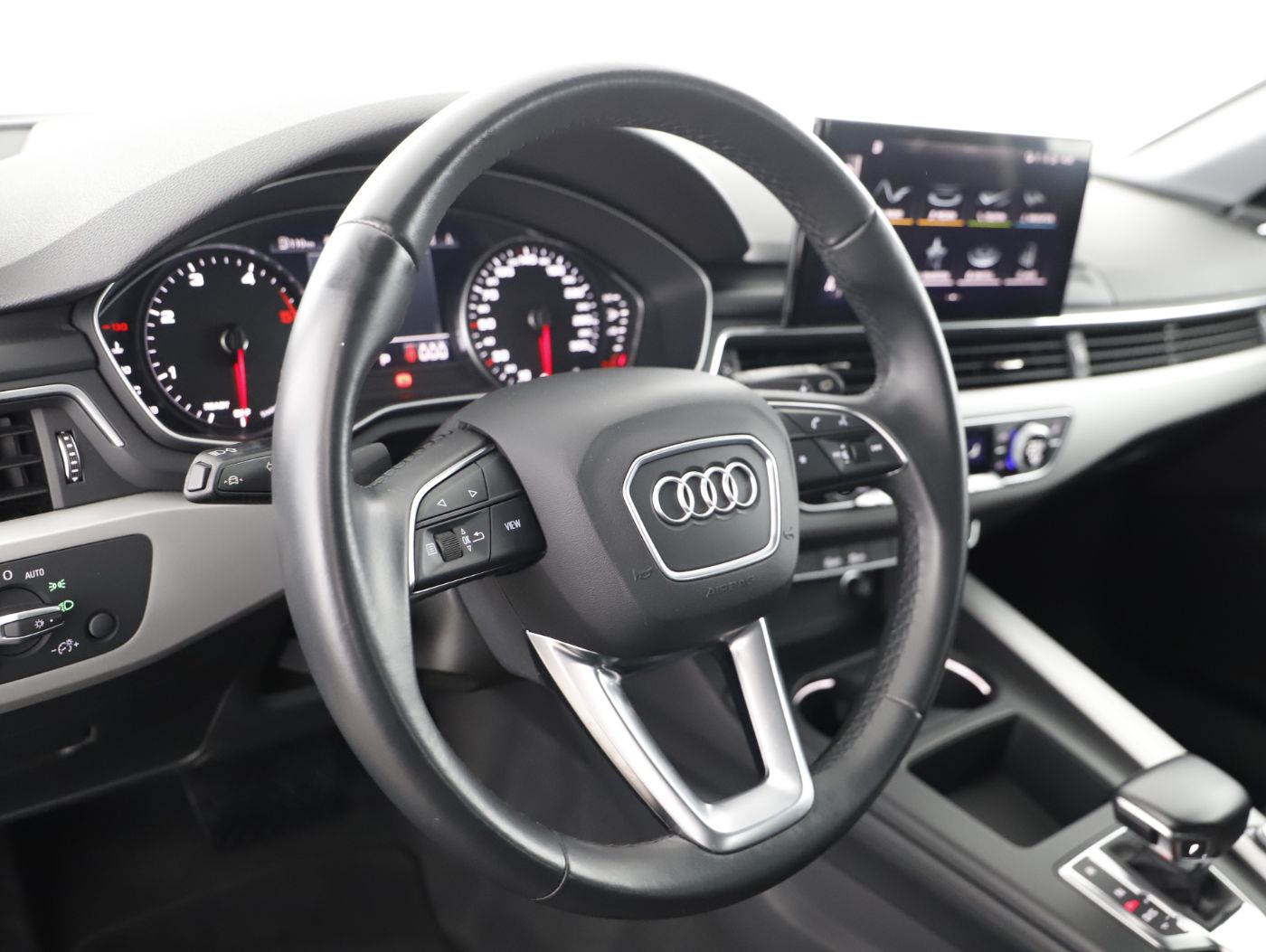 Audi A4 Avant 35 TDI Aut. | Bild 13 von 28