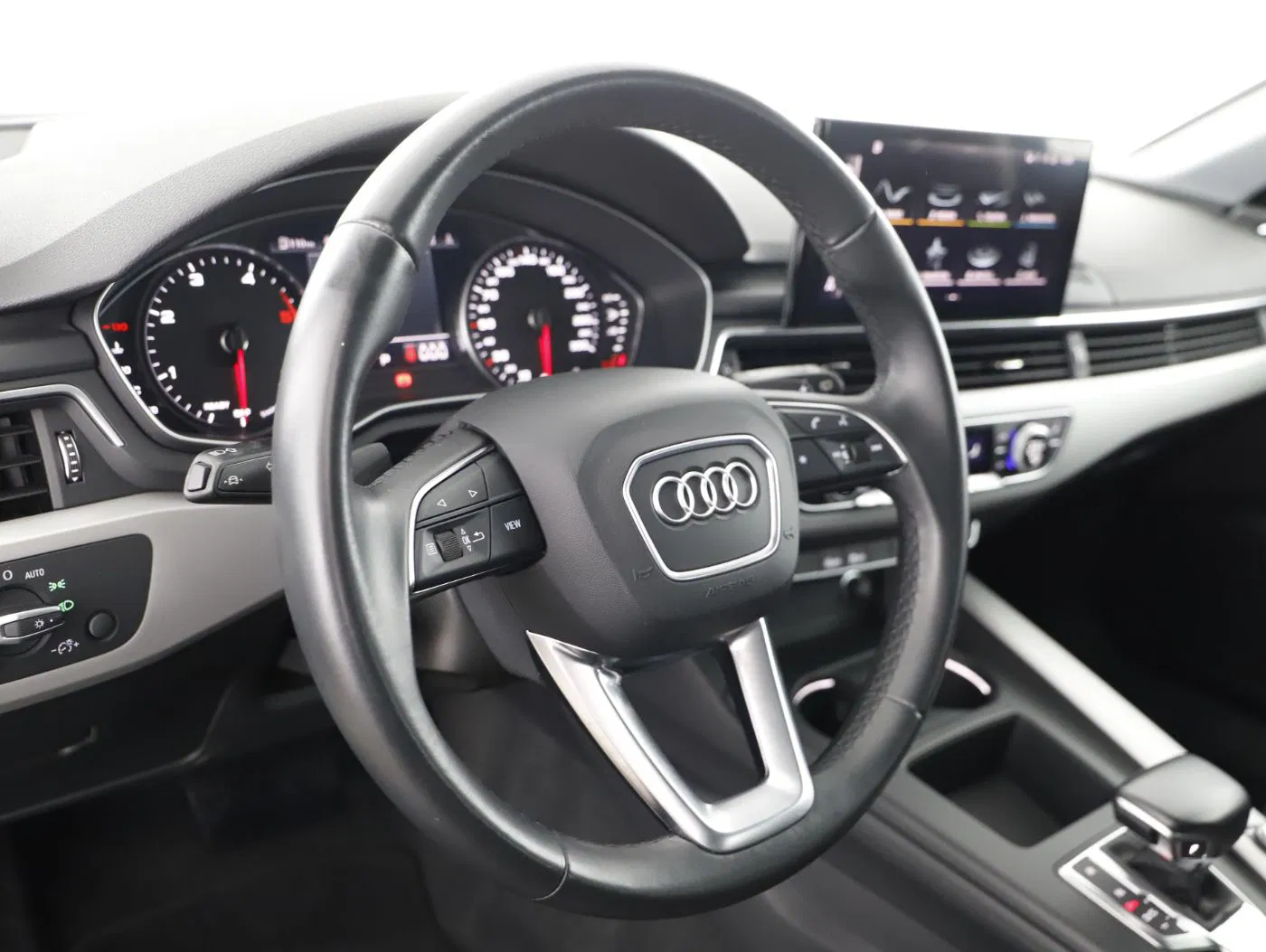 Audi A4 Avant 35 TDI Aut. | Bild 13 von 28