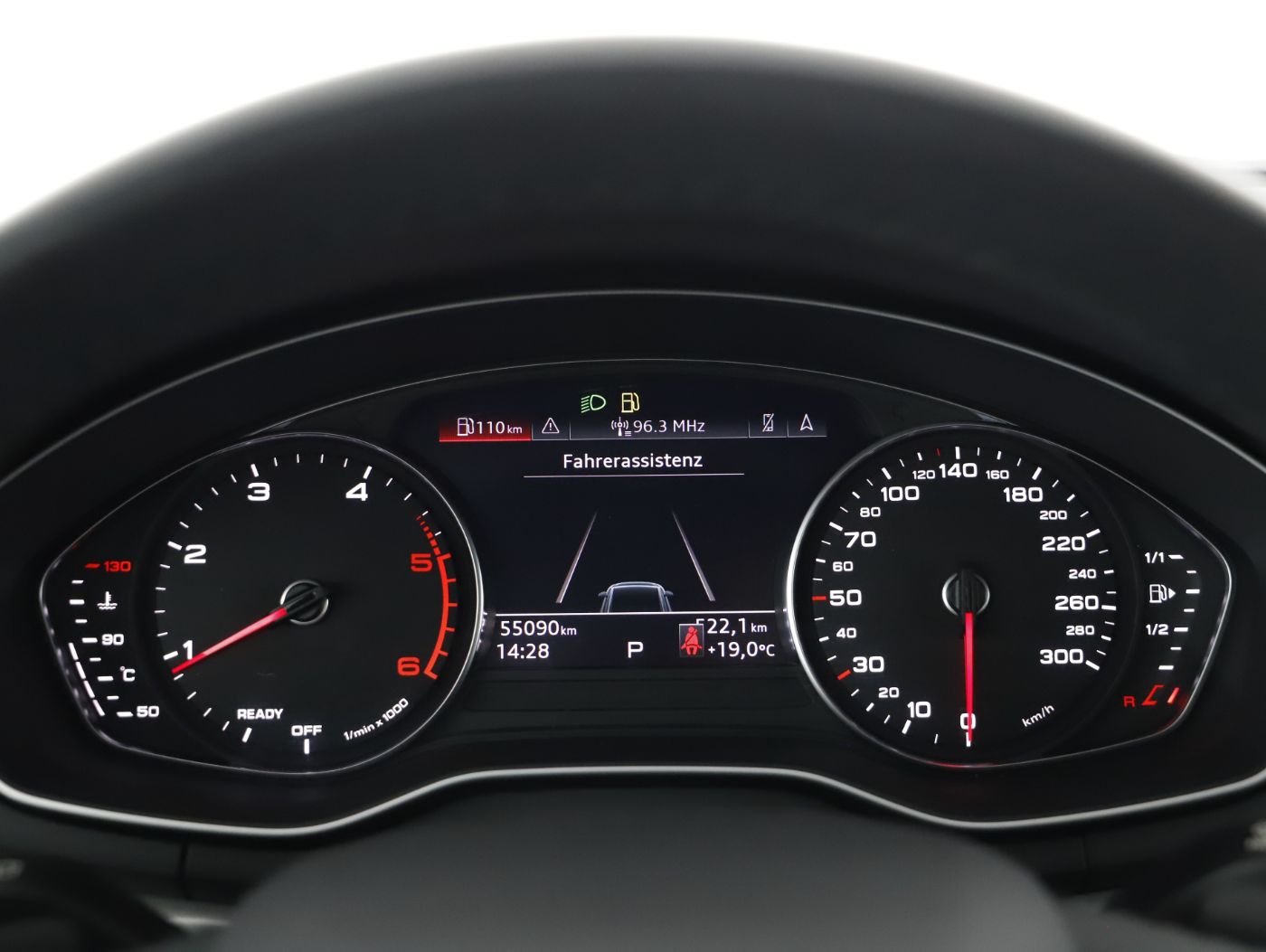 Audi A4 Avant 35 TDI Aut. | Bild 14 von 28
