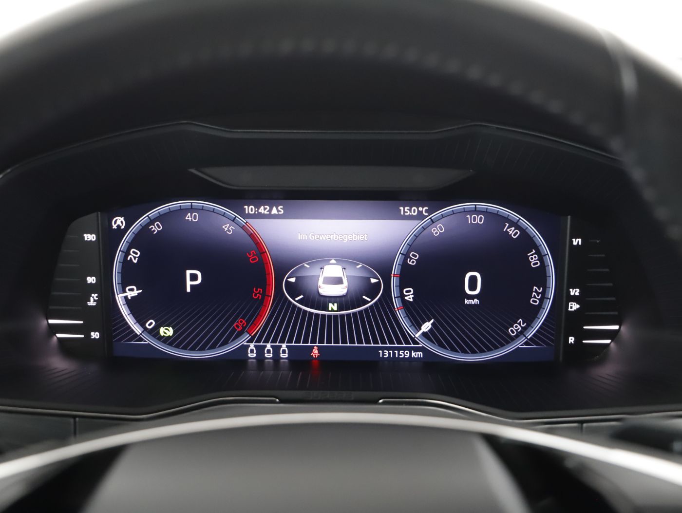 Skoda Superb Combi 2.0 TDI Ambition | Bild 15 von 26