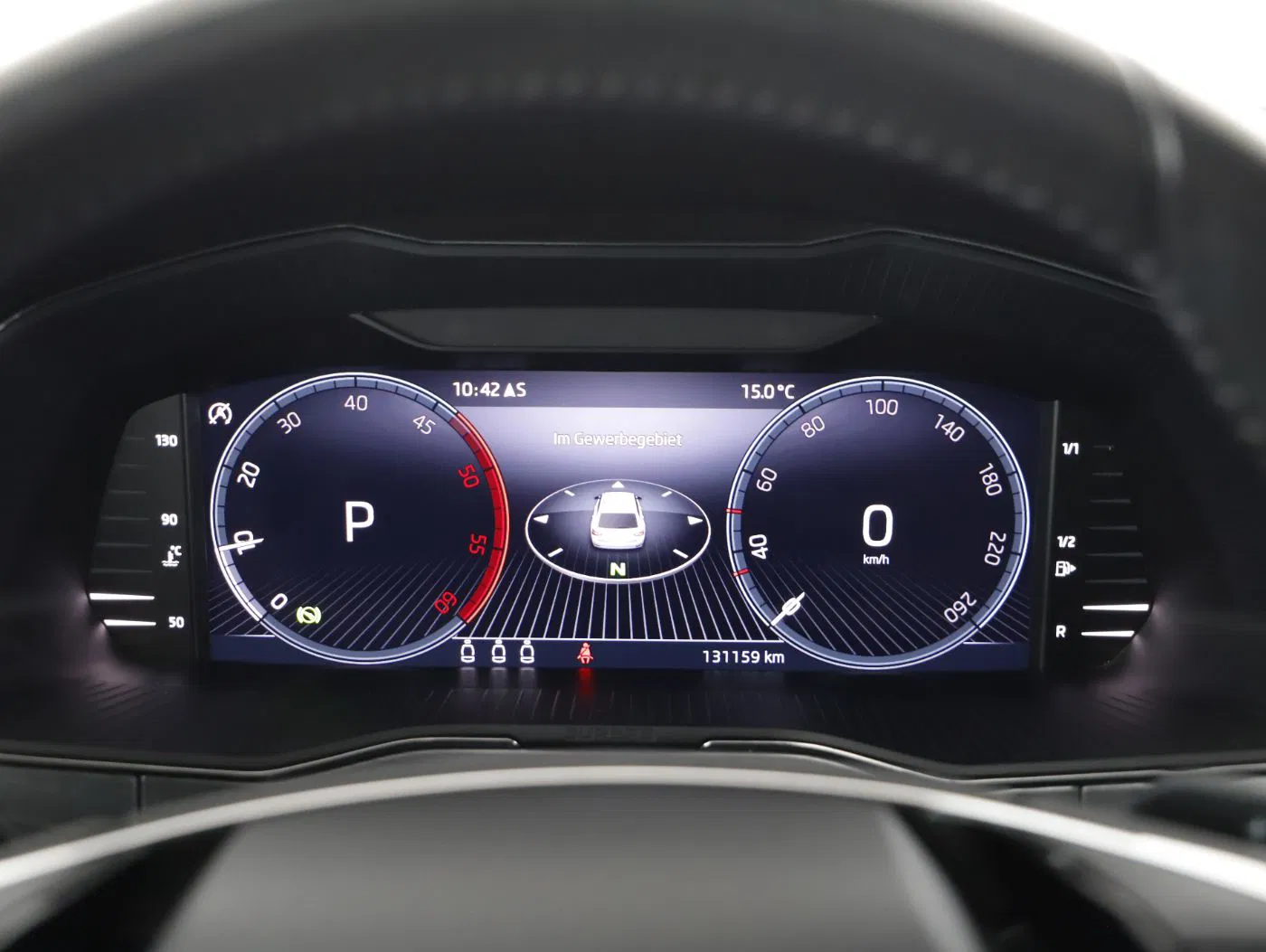 Skoda Superb Combi 2.0 TDI Ambition | Bild 15 von 26