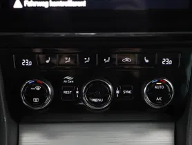 Skoda Superb Combi 2.0 TDI Ambition | Thumbnail 21 von 26