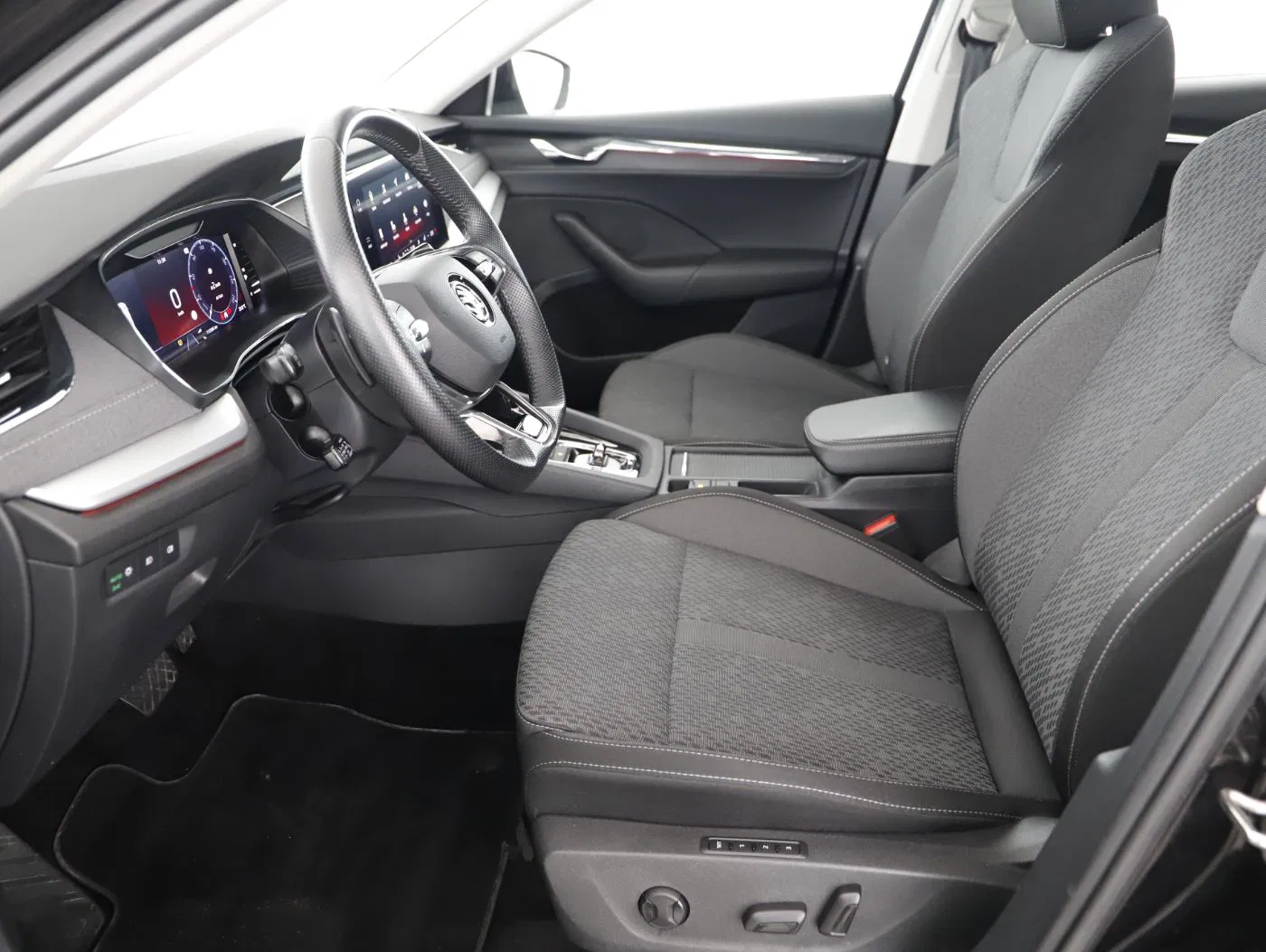 Skoda Octavia Combi 2.0 TDI DSG Style | Bild 11 von 25