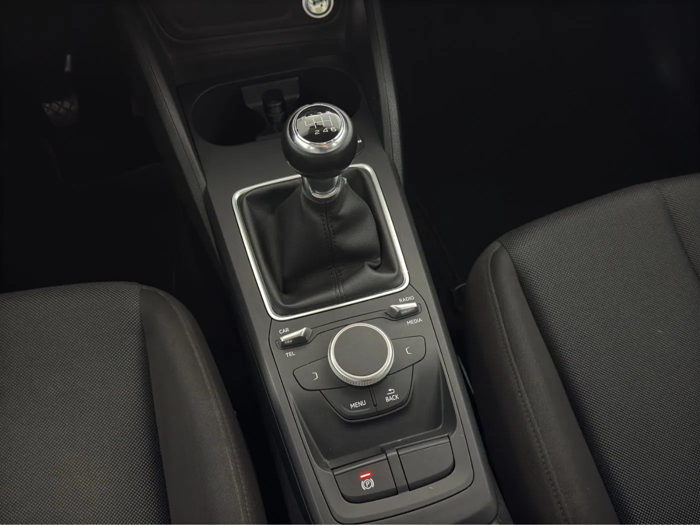 Audi Q2 1.0 30 TFSI | Bild 14 von 16