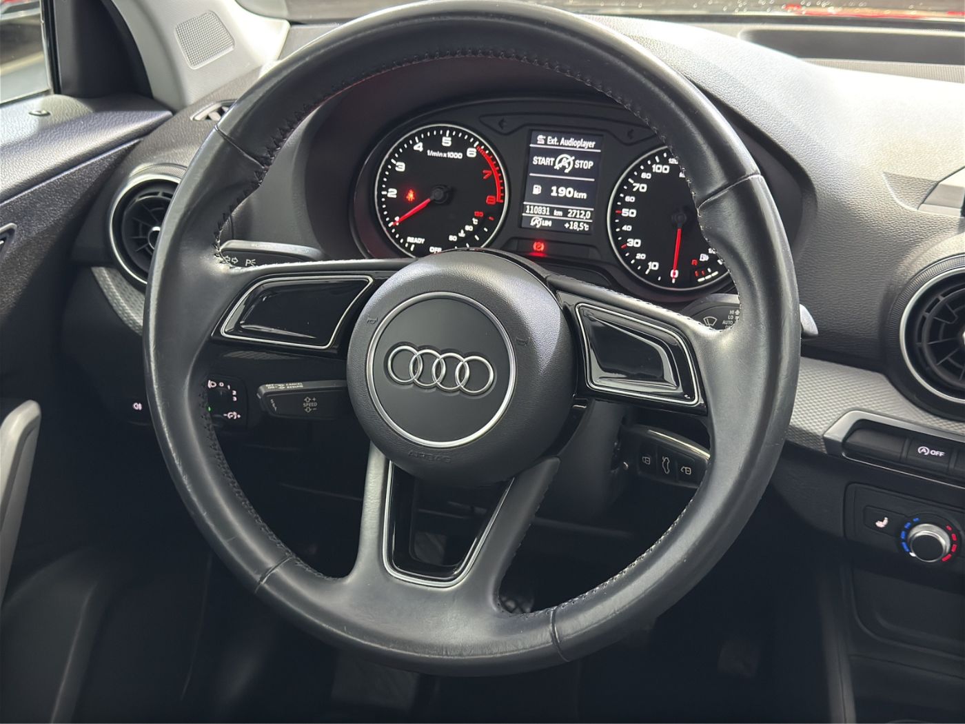 Audi Q2 1.0 30 TFSI | Bild 9 von 16