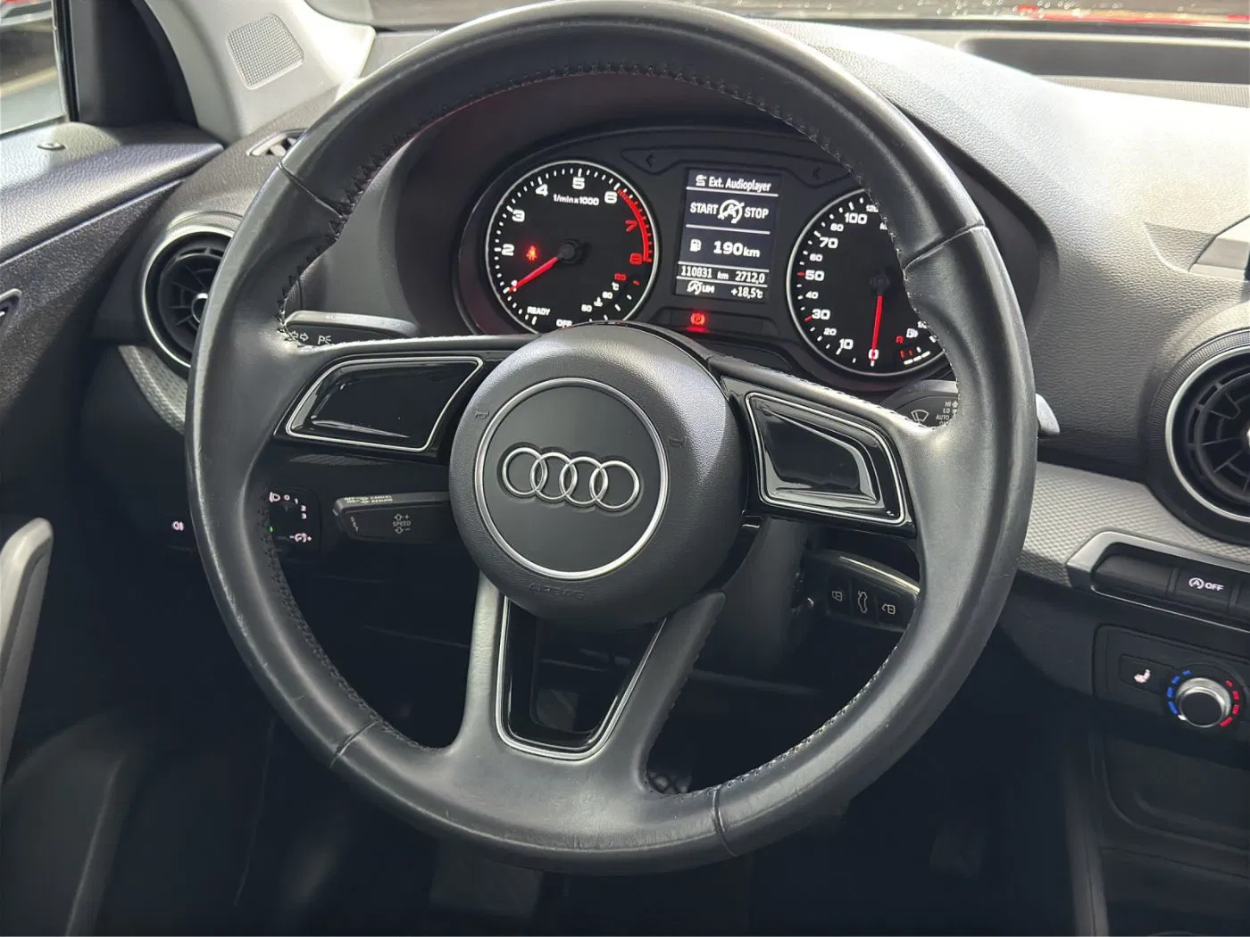 Audi Q2 1.0 30 TFSI | Bild 9 von 16