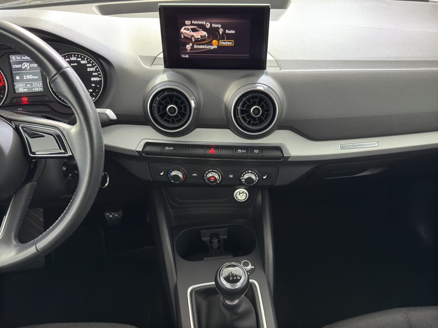 Audi Q2 1.0 30 TFSI | Bild 12 von 16