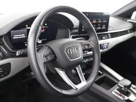 Audi A4 Avant 40 2.0 TDI quattro S-Line | Thumbnail 11 von 25