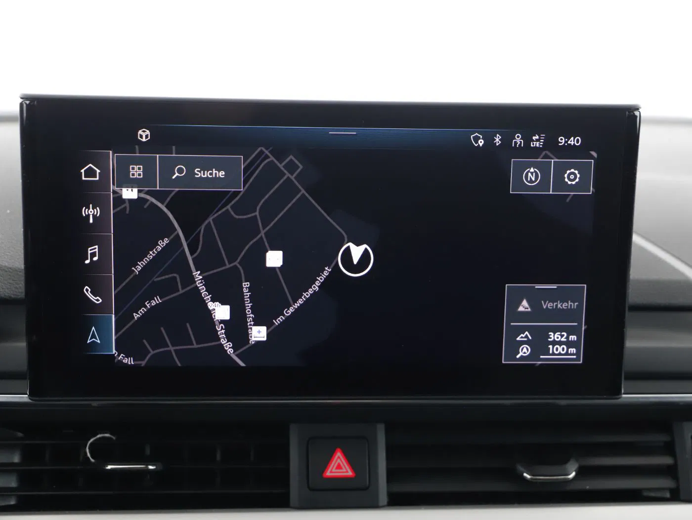 Audi A4 Avant 40 2.0 TDI quattro S-Line | Bild 18 von 25