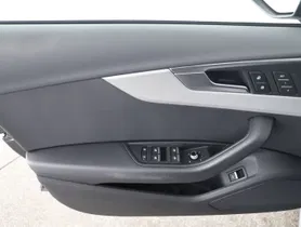 Audi A4 Avant 40 2.0 TDI quattro S-Line | Thumbnail 8 von 26
