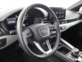 Audi A4 Avant 40 2.0 TDI quattro S-Line | Thumbnail 12 von 26
